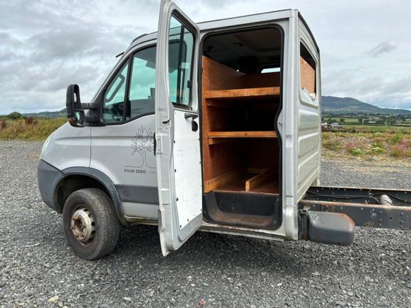 Iveco Daily crewcab.Parts & Spares. 396421585