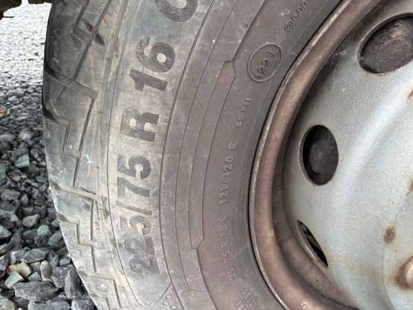 Iveco Daily crewcab.Parts & Spares. 396421598