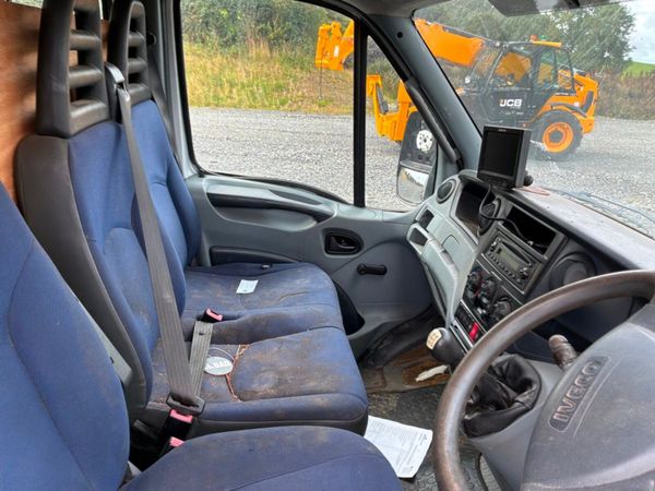 Iveco Daily crewcab.Parts & Spares. 396421605