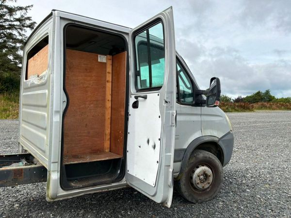 Iveco Daily crewcab.Parts & Spares. 396421607