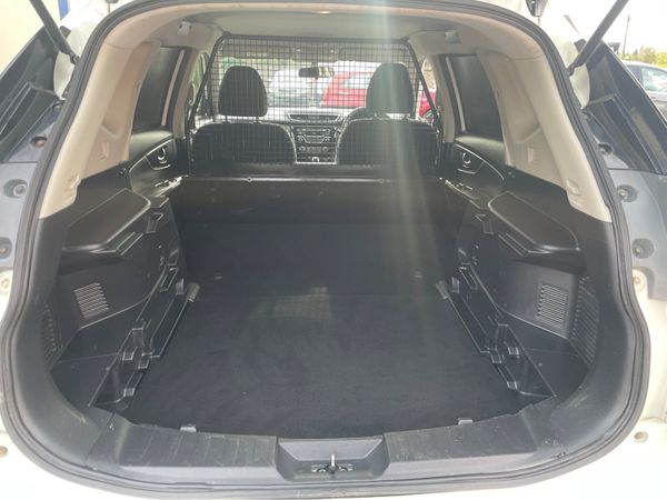 Nissan X-Trail commercial 396597693
