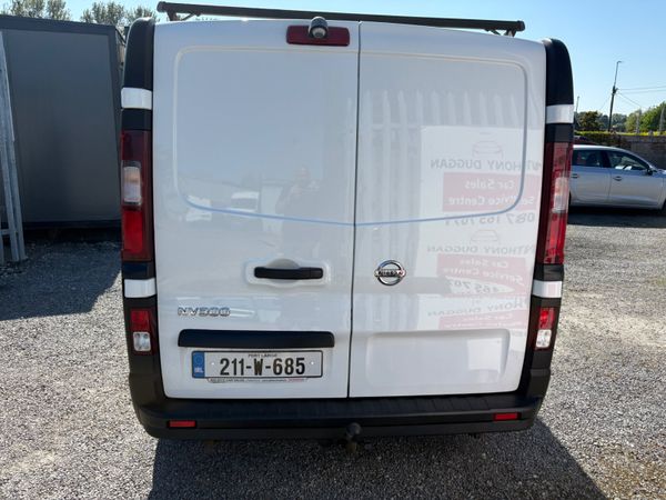 2021 Nissan NV300 396597628