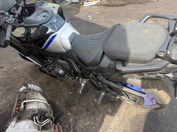 2025 YAMAHA 9 MTT890D-SK TRACER FOR BREAKING! 396525560