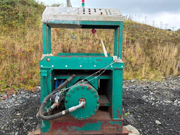 Horizontal waste recycling compactor / baler...... 396647277