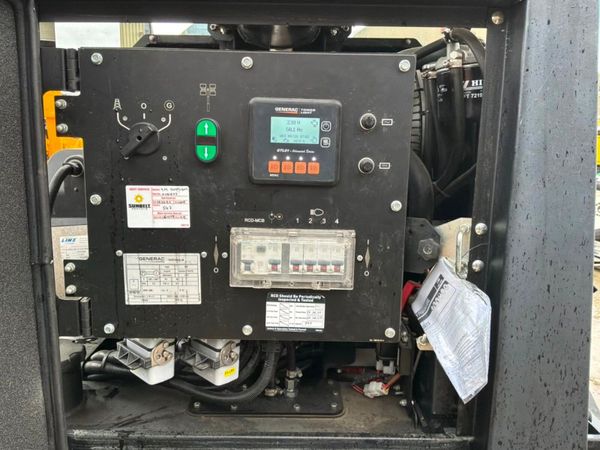 2020 Generac v20 mobile lighting tower...1418 hour 396613458