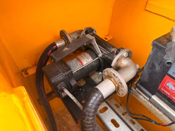WESTERN 2,000 LITRE FUEL DIESEL BOWSER...796T 396638525