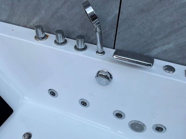 New hot tub Jacuzzi bath room container pod....... 396749972
