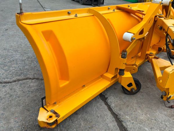 Econ Snow plough attachment........711. 396750786
