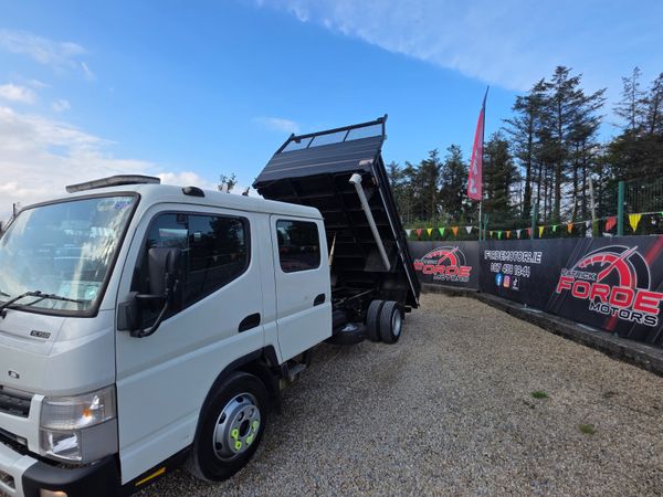 Mitsubishi Fuso Canter 2019 396719013