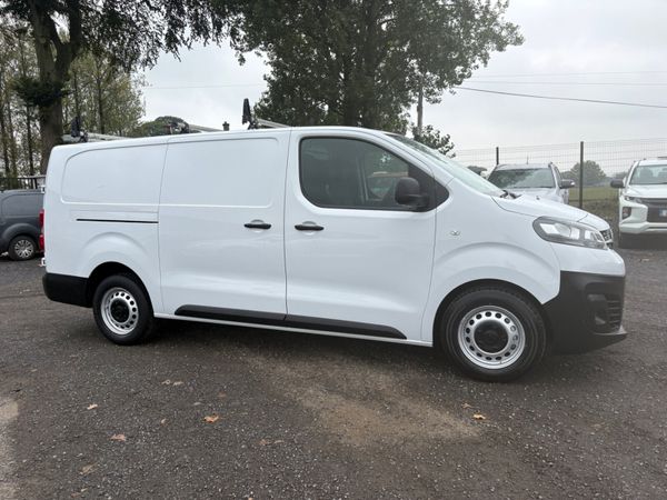 Opel Vivaro 396719750