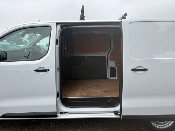 Opel Vivaro 396719798