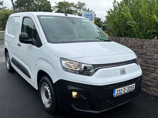 Fiat Doblo Tecnico Plus High Spec only 39000km 396724504