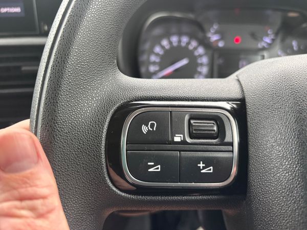 Fiat Doblo Tecnico Plus High Spec only 39000km 396724719