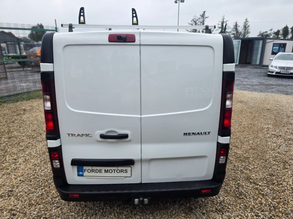 Renault Trafic 2021 396725071