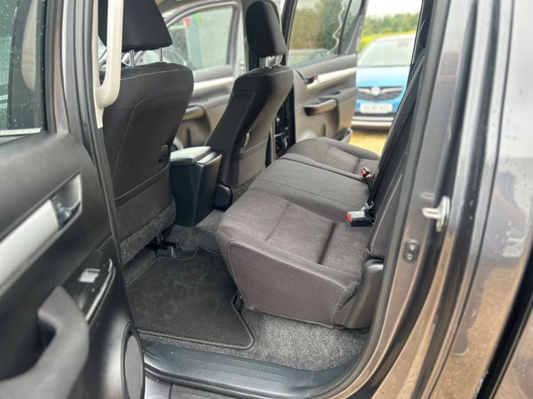 Toyota Hilux icon*price plus vat* 396732462
