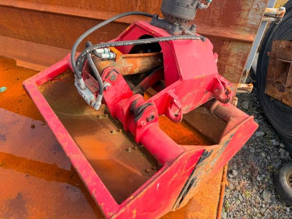 Mercedes 1832 hook loader 18 ton - NONE RUNNER 396856169