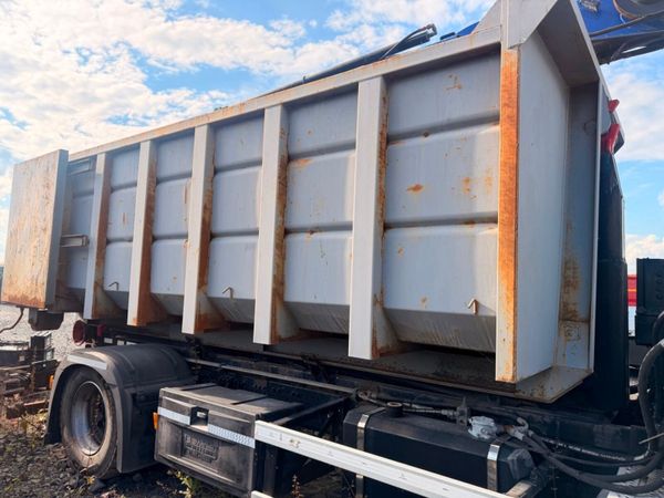 Mercedes 1832 hook loader 18 ton - NONE RUNNER 396856130