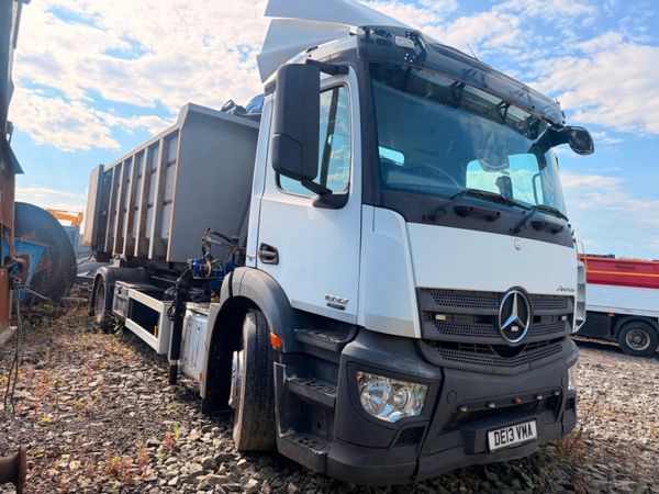 Mercedes 1832 hook loader 18 ton - NONE RUNNER 396856134