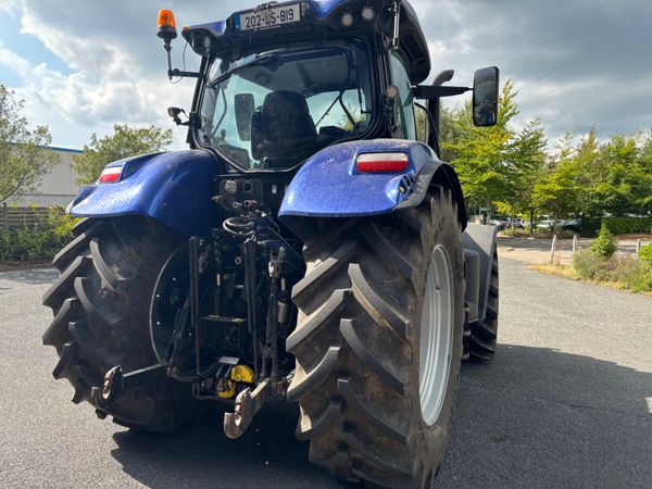 New Holland T7.225 396870813