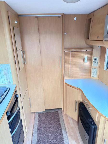 ✨STUNNIING BAILEY PAGEANT 4 BERTH FIXED BED✨ 396888030