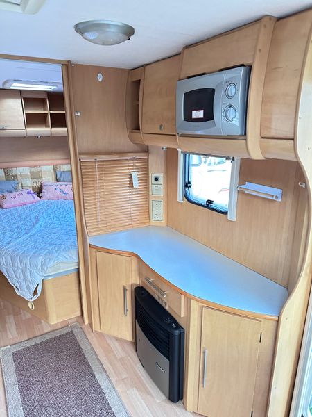 ✨STUNNIING BAILEY PAGEANT 4 BERTH FIXED BED✨ 396888031