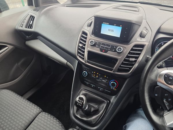 Ford Transit Connect 2021 396892373