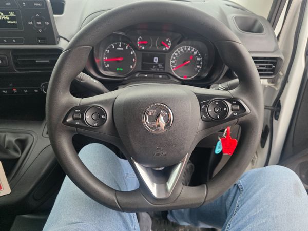 Vauxhall Combo 2020 396893831