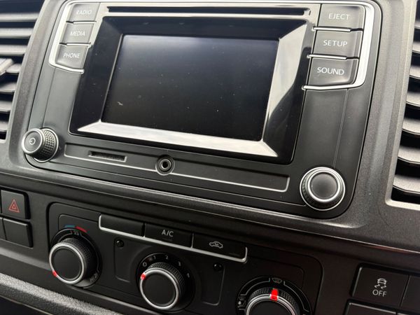 Volkswagen Transporter 396823083