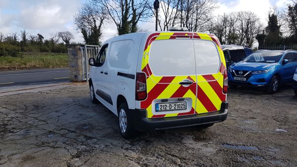 Citroen Berlingo 212D AS NEW VAT INVOICE 397023417