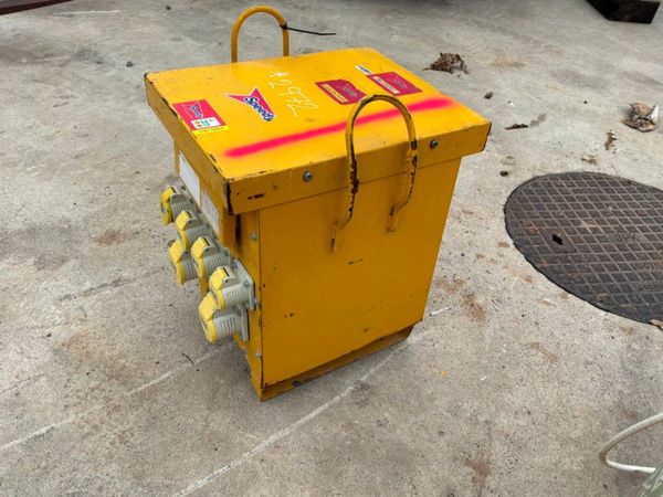 10kva distribution transformer boxes...240/110v... 397142466