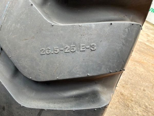 New dumper 26.5-25 dump truck / shovel tyres...... 397151026