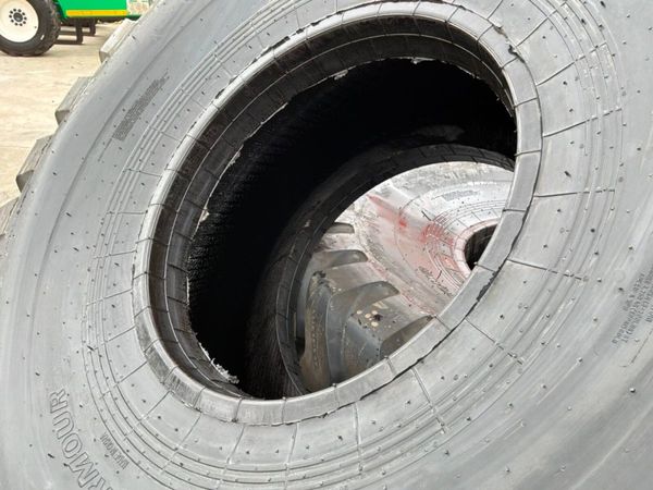 New dumper 26.5-25 dump truck / shovel tyres...... 397151035