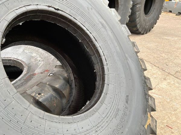 New dumper 26.5-25 dump truck / shovel tyres...... 397151036