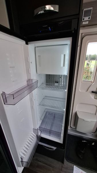 Swift Challenger 6 berth caravan 8 feet wide 397167383