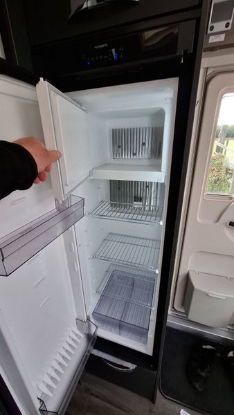 Swift Challenger 6 berth caravan 8 feet wide 397167391