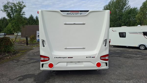 Swift Challenger 6 berth caravan 8 feet wide 397167330