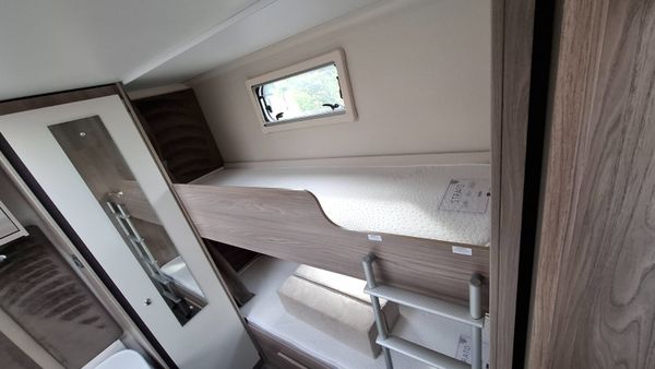Swift Challenger 6 berth caravan 8 feet wide 397167476