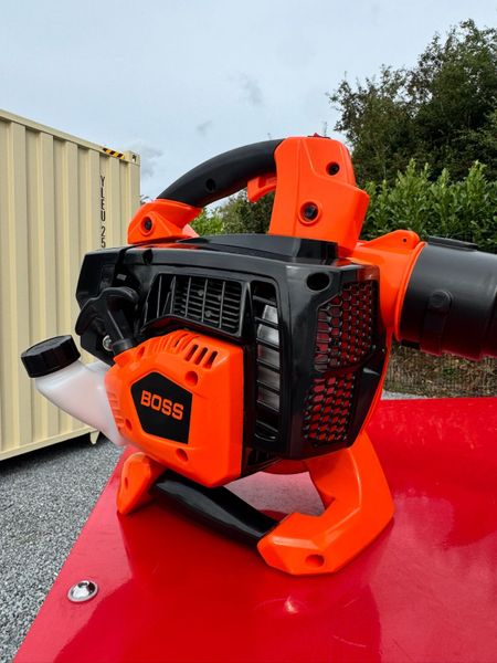 BOSS Petrol Leaf Blower – New / Unused, 4 of 4