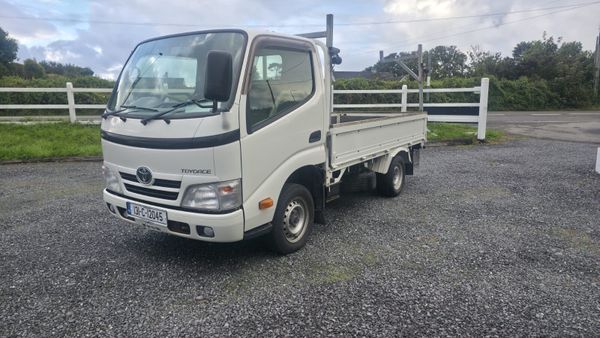 Toyota Dyna 2013 397113059