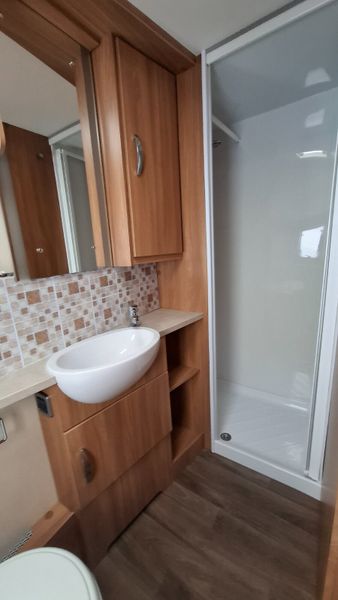 Swift Challenger Se Fixed Bed Caravan 397134857