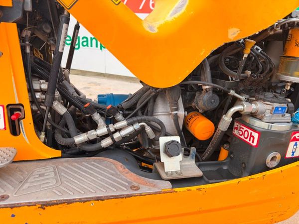 2022 JCB micro mini digger....641 hours ....1952 397249053