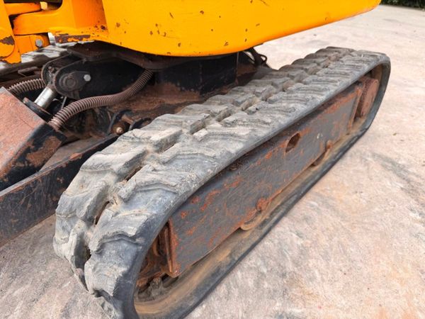 2022 JCB micro mini digger....641 hours ....1952 397249027