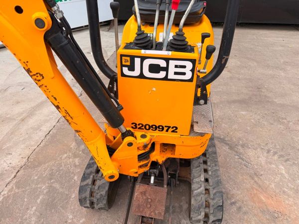 2022 JCB micro mini digger....641 hours ....1952 397249033