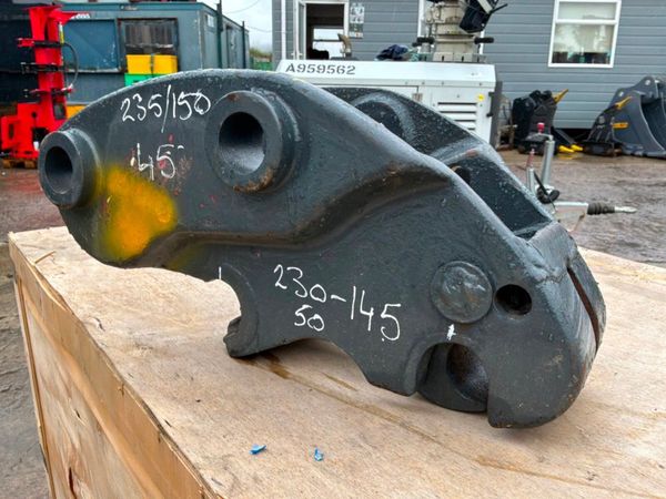 Manual quick hitch....45mm pins...6 tonne.......57 397249174