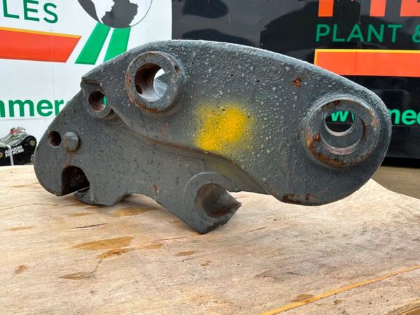 Manual quick hitch....45mm pins...6 tonne.......57 397249179