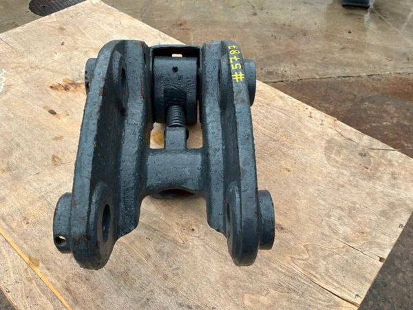 Manual quick hitch....45mm pins...6 tonne.......57 397249184