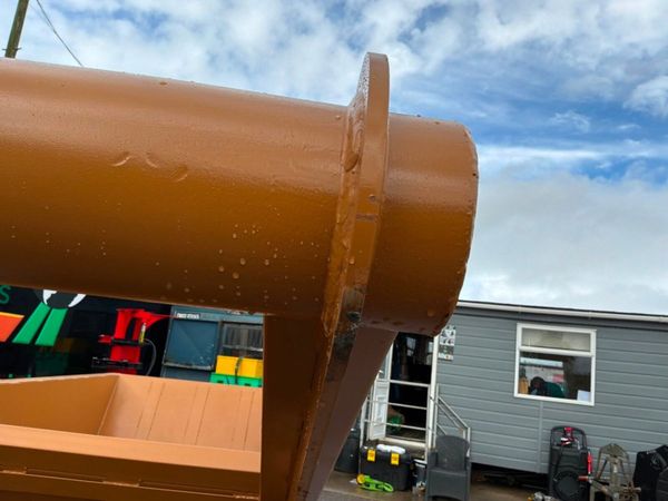 New / unused 7cu/yd excavator material drag skip.. 397256197