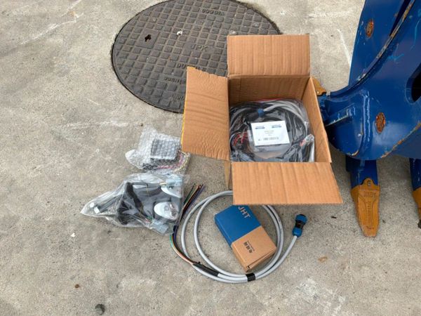 New / unused rotating grapple / grab...50mm pins.. 397215840