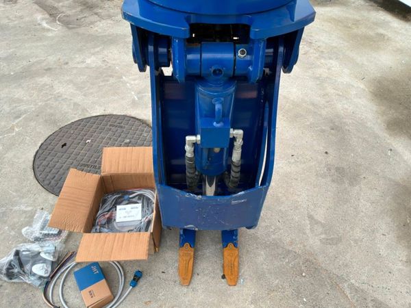 New / unused rotating grapple / grab...50mm pins.. 397215839