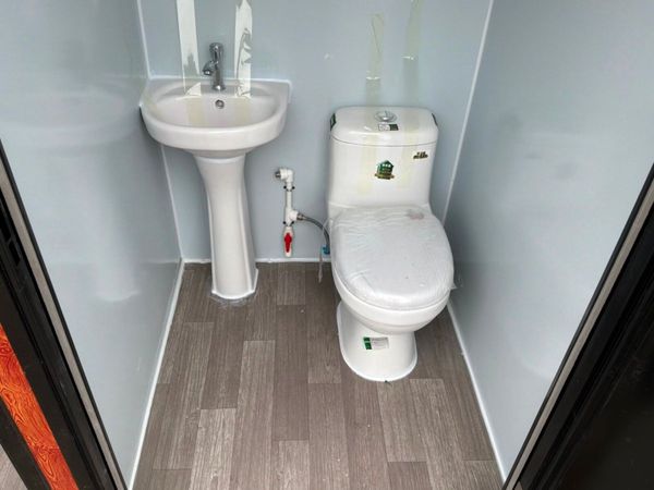 New / unused double toilet container pod.......850 397237648